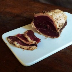 JAMBON de canard au poivre...